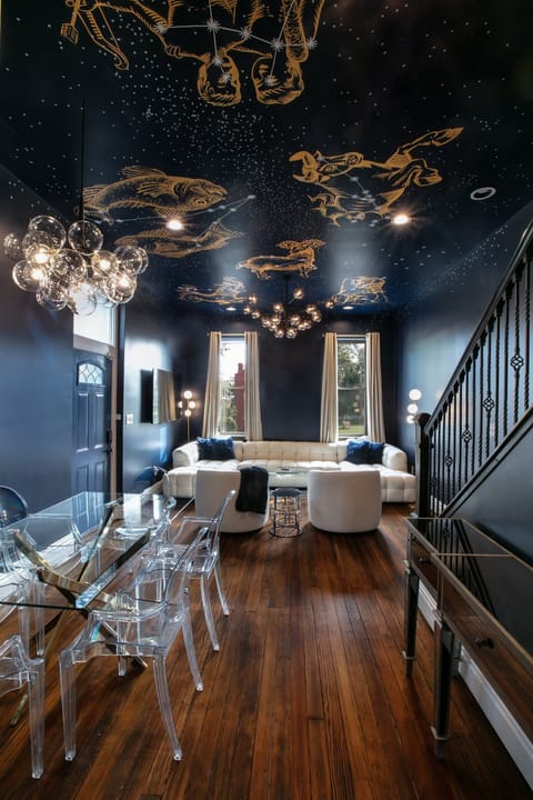 Entryway to the home into the open living concept