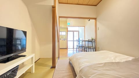 Room, Multiple Beds, Kitchenette, Ground Floor | Free WiFi
