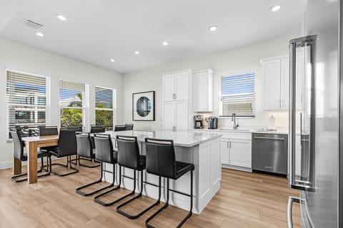 Lots of Seating options for mealtime.