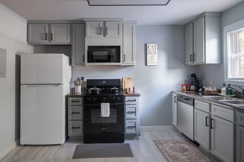 Well-organized kitchen layout with everything you need for a seamless stay.