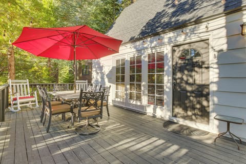 Lake Arrowhead Vacation Rental | 3BR | 1.5BA | 1,109 Sq Ft | Stairs Required