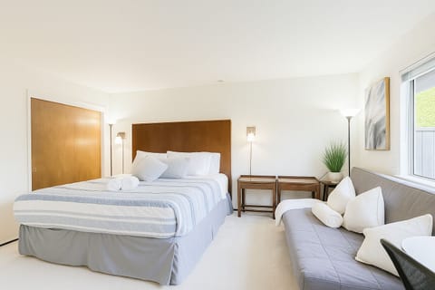 0A28176F 5EDB 4536 B7D9 8D1643626FFA