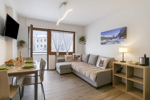 Living and dining room