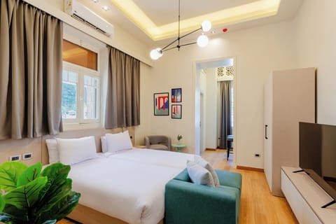 Superior Studio | Free WiFi, bed sheets