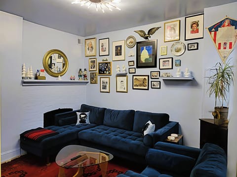 Feel the sense of place with collection of White House & Capitol Hill artifacts