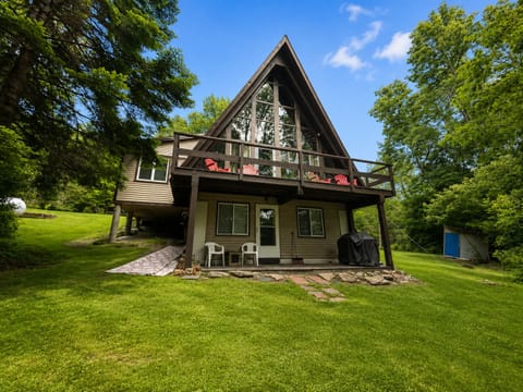 With 2 levels plus left, this home maintains the traditional charm of the A-frame with a little extra space for everyone