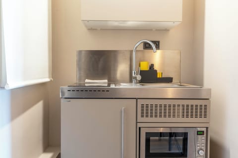 Comfort Double Room | Private kitchen