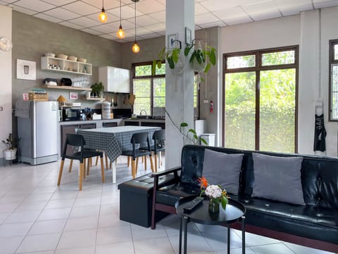 House | Private kitchen
