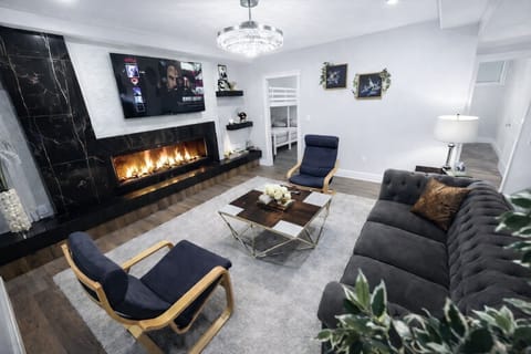 A warm, welcoming Living Room