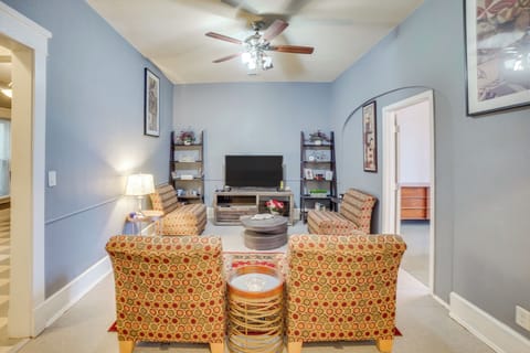 Racine Vacation Rental | 3BR | 1BA | 900 Sq Ft | Stairs Required