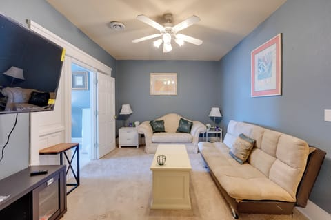 Racine Vacation Rental | 3BR | 1BA | 900 Sq Ft | Stairs Required