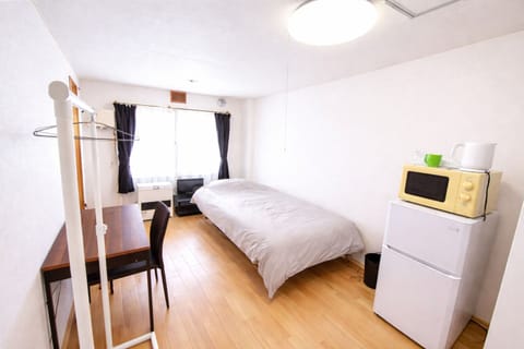 Apartment | Blackout drapes, free WiFi