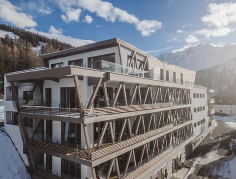 Apartment | Exterior