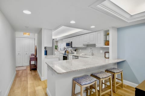 Gulf and Bay Club C607 by Tropical Sands Accommodations