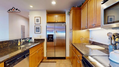 Kitchen with Dishwasher