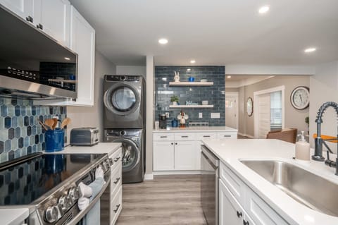 House, Multiple Beds, Garden View (The Gathering House) | Private kitchen