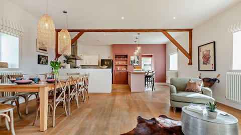 The large living space will be the hub of your stay where you can all relax, dine and cook together.