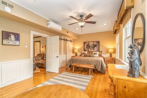 Downtown Loft. King Bed. Luxury Bathroom. Modern decor. Chic Living. Comfortable