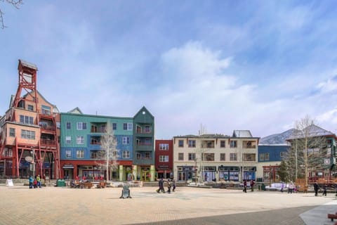 The vibrant atmosphere of River Run Village highlights its close-knit community, making it an ideal base for both adventure seekers and those looking for a cozy getaway.