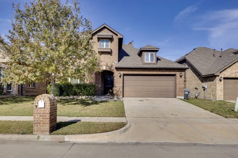 Anna Vacation Rental | 4BR | 2.5BA | 3,023 Sq Ft | 2 Steps to Enter