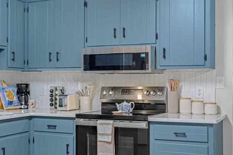 Complete with modern appliances, cookware, and all the essentials you'll need. 