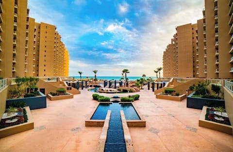 Sauna, hot tub, steam room, hydrotherapy, hot stone massages