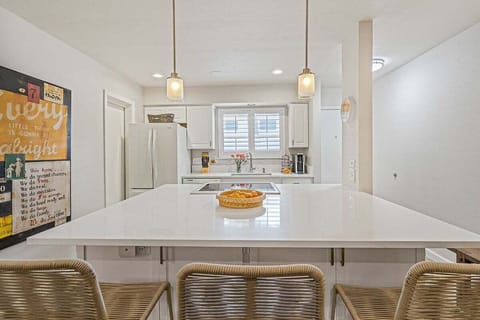 Kitchen with Large Island