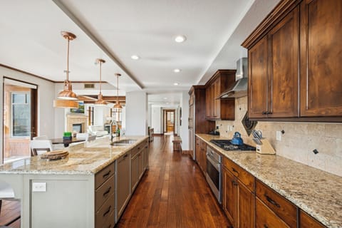 Huge Chef's Kitchen  - Seats up to 14  at 2 tables