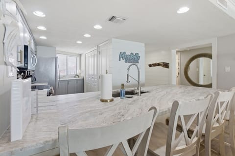 Beautiful dining and kitchen