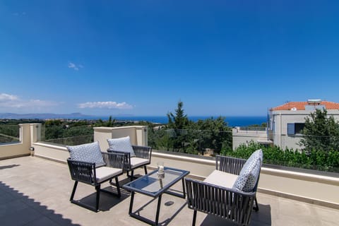 Villa, 4 Bedrooms, Smoking, Private Pool | Balcony