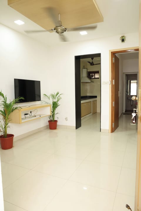 Executive Villa | Soundproofing, free WiFi, bed sheets