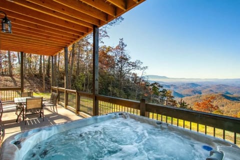 Slip into the bubbling hot tub and soak up this dreamy mountain view. Whether it`s sunrise or starlight, this spot is made for relaxing, unwinding, and feeling completely at peace.