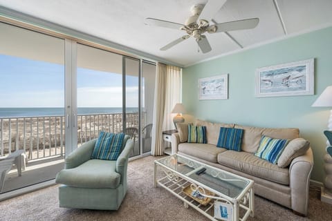 Welcome to Sea Gate 104!