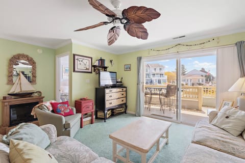 Welcome to Heron Harbour C103!