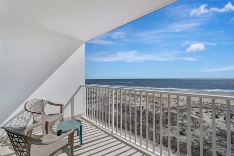 Welcome to Sea Gate 309!