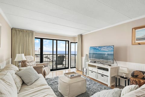 Welcome to Summer Beach 607!