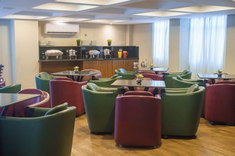 Start your morning with a generous buffet and comfortable seating.