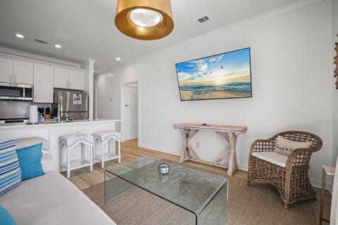 Big-screen TV — Stream movies and shows with ease