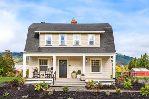 1920s Updated Farmhouse