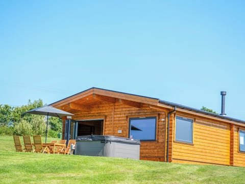 Exterior | Bluebell Lodge - Binneford Holiday Lodges, Hittisleigh