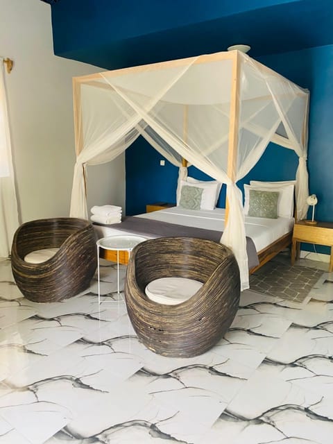 Chambre Double Classique, vue Jardin (Keer Rita) | Individually decorated, desk, laptop workspace, blackout drapes