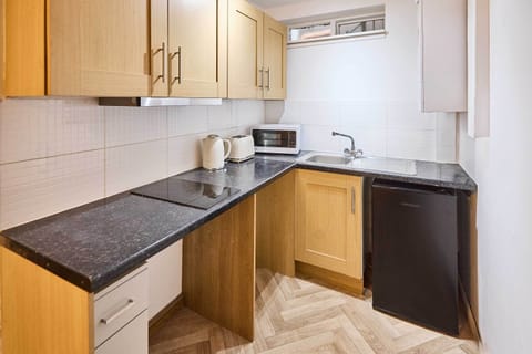 Emporium Ground Floor Apartment, Nottingham - Host & Stay