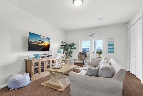 Living room with flat-screen TV