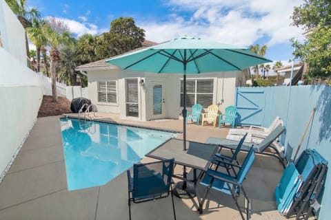 Beach Camp private pool