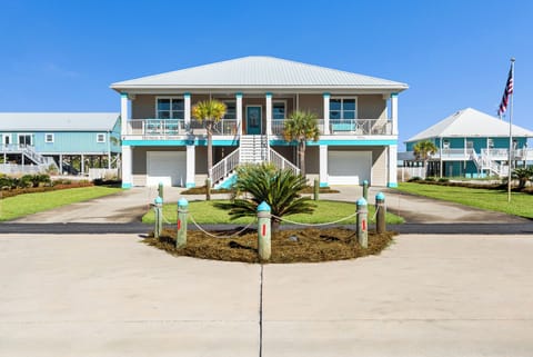 Welcome to Nirvana in Navarre!
