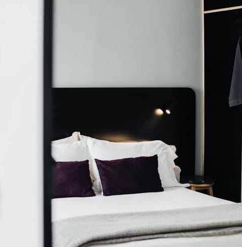 Cama Queen Size 