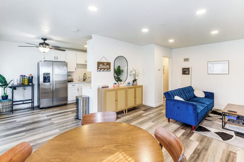 San Diego Vacation Rental | 2BR | 1BA | 834 Sq Ft | 3 Steps to Access