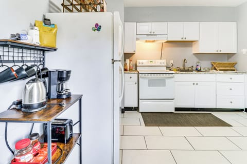 Kitchen | Cooking Basics | Drip Coffee Maker