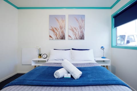 Double Room | Iron/ironing board (on request), WiFi (free)