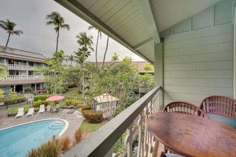 Kailua-Kona Vacation Rental | Studio | 1BA | Stairs Required | 372 Sq Ft